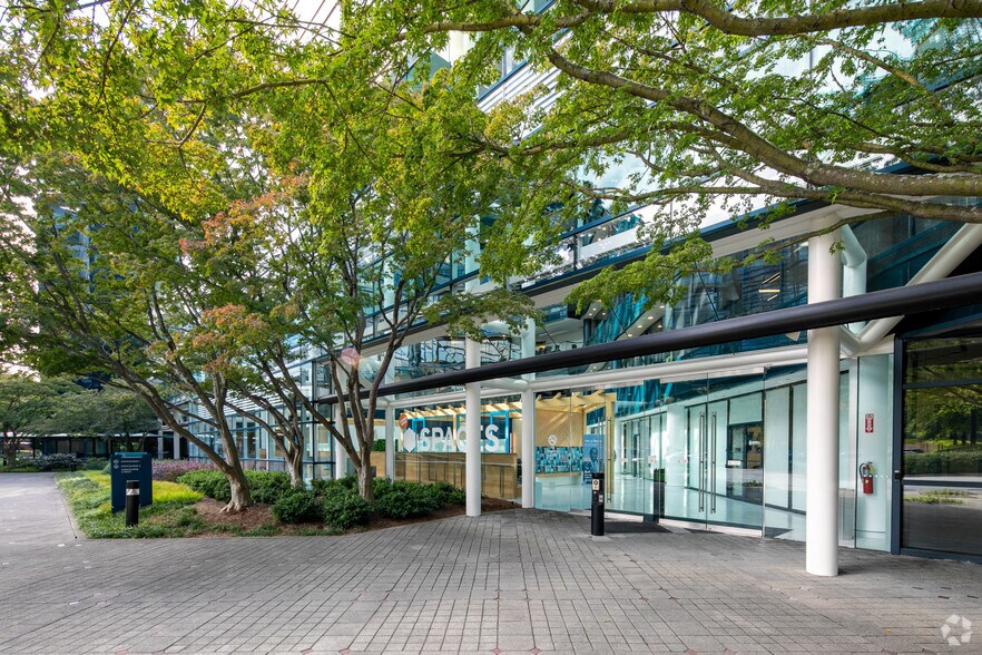 More Photos Of 1 Concourse Pky NE, Atlanta Office For Sale