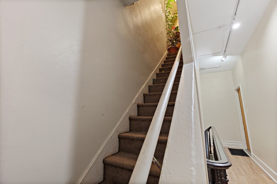 More Photos Of 520 N 7th St, Allentown Apartments For Sale