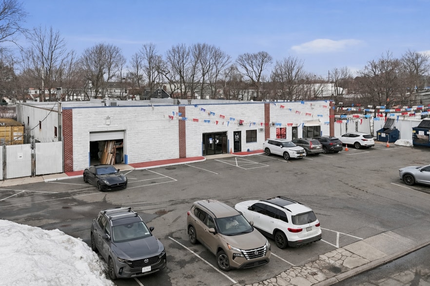 More Photos Of 9-13 Pine Aire Dr, Bay Shore Warehouse For Sale