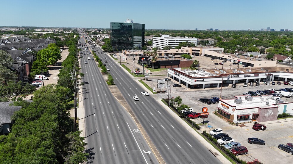 More Photos Of 11312 Westheimer Rd, Houston Unknown For Lease