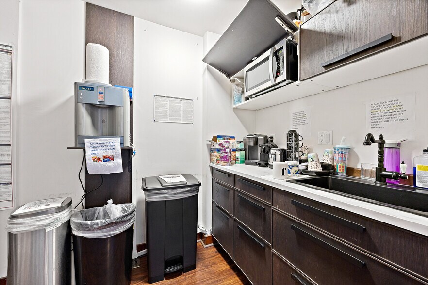 More Photos Of 275 E California Blvd, Pasadena Office Residential For Sale