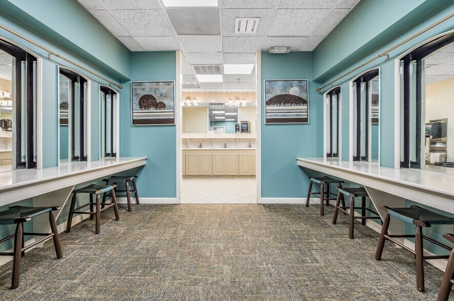 More Photos Of 88 Route 173 W, Hampton Lodge Meeting Hall For Sale