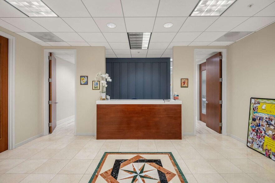 More Photos Of 2450 Cabrillo Hwy S, Half Moon Bay Office For Sale
