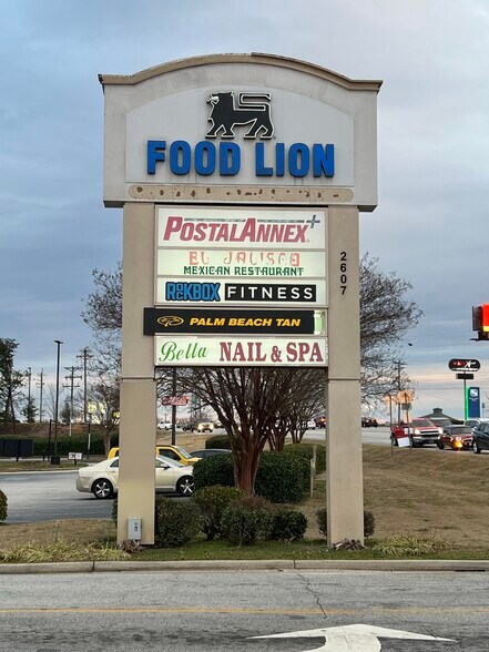 More Photos Of 2607 Woodruff Rd, Simpsonville Unknown For Lease