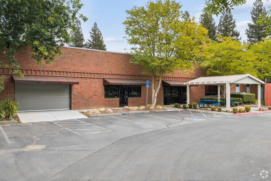 More Photos Of 11130 Sun Center Dr, Rancho Cordova Industrial For Sale
