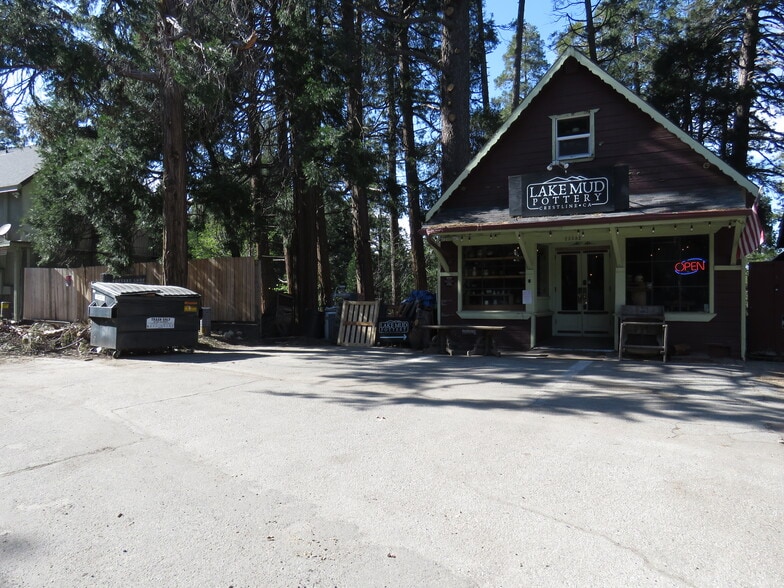 More Photos Of 23382 Crest Forest Dr, Crestline Freestanding For Sale