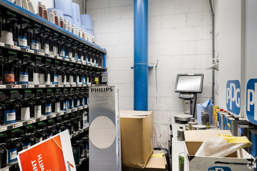 More Photos Of 5018 Euclid Rd, Virginia Beach Service For Lease