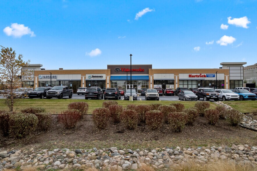 More Photos Of Woodward Ave, Royal Oak Unknown For Lease