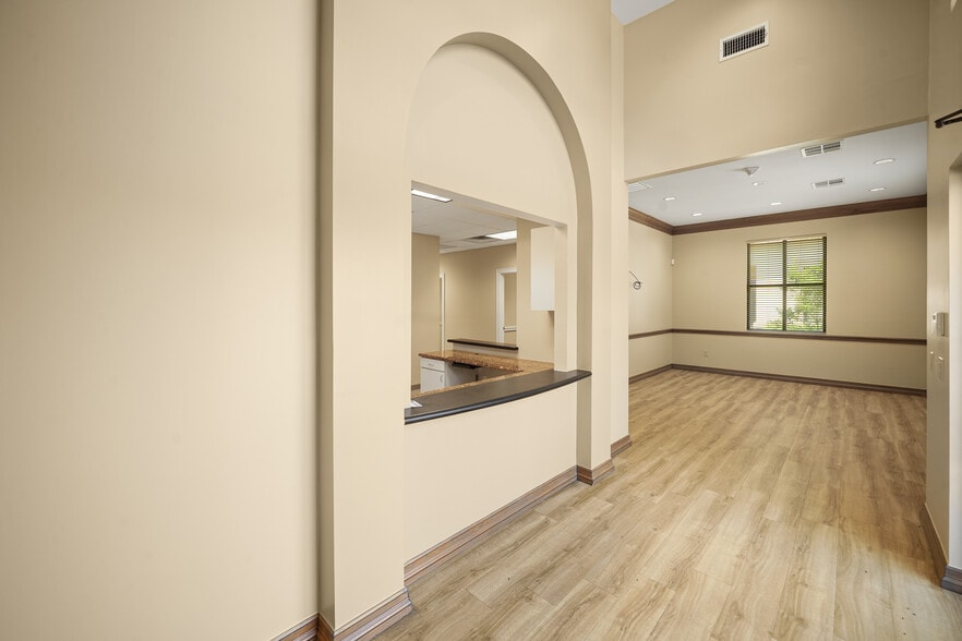 More Photos Of 4626 Riverstone Blvd, Missouri City Medical For Sale