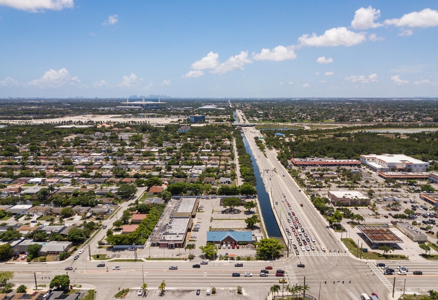 More Photos Of 7950-7968 Miramar Pky, Miramar Unknown For Lease