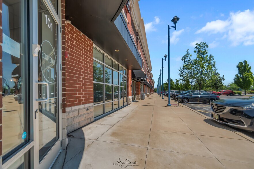 More Photos Of 19060-19070 Everett Blvd, Mokena Storefront Retail Office For Lease