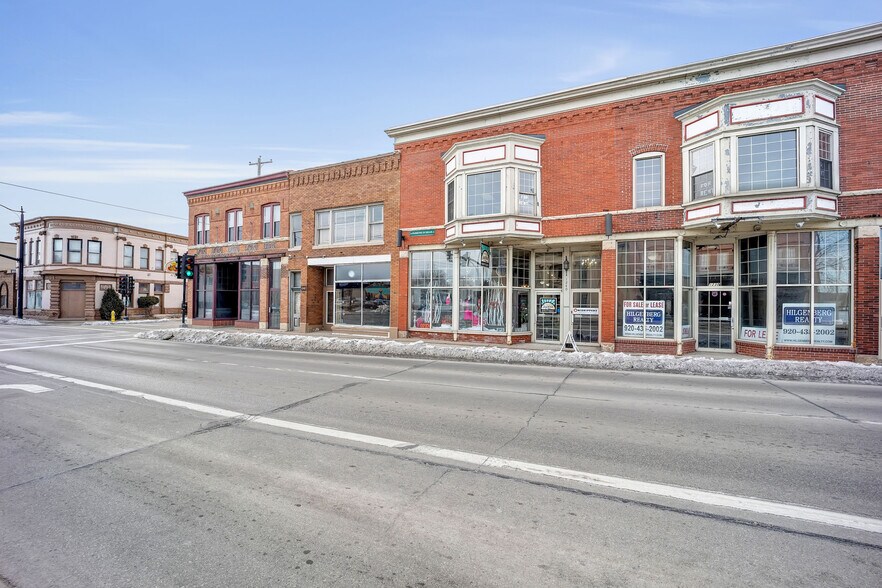 Primary Photo Of 1228-1240 Main St, Green Bay Storefront Retail Office For Sale