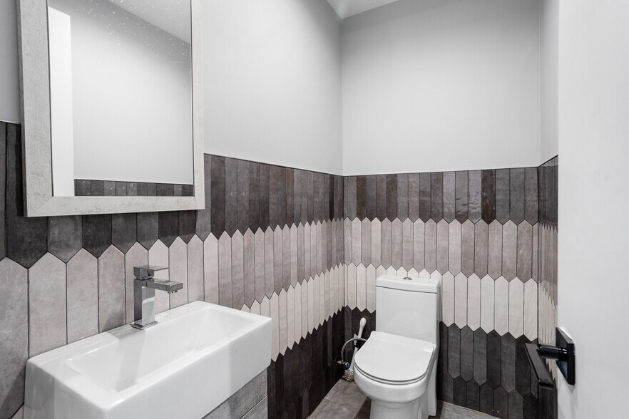 More Photos Of 1153-1155 Broadway, Brooklyn Apartments For Sale