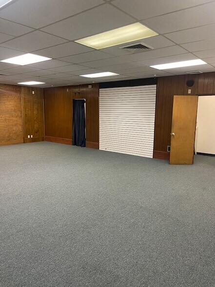 More Photos Of 9720-9880 W Peoria Ave, Peoria General Retail For Lease