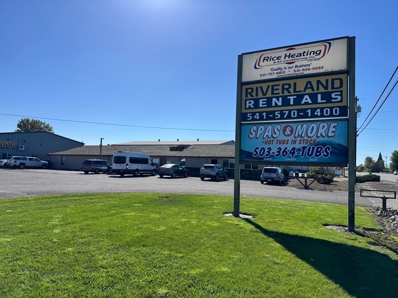 More Photos Of 33935 Highway 99E, Tangent Office For Lease