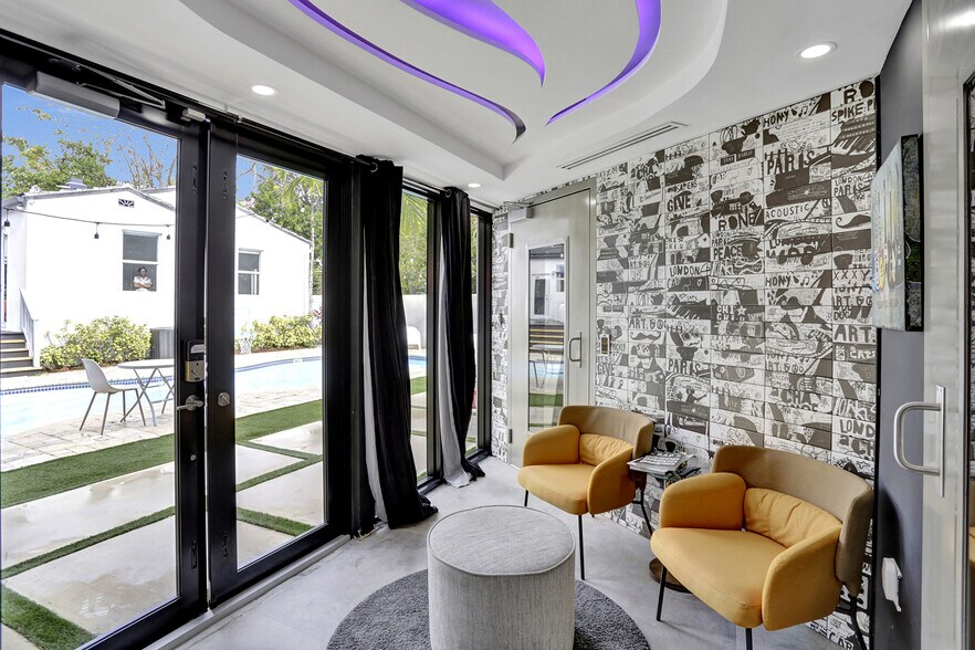 More Photos Of 430 Ne 121st St, Biscayne Park Movie Radio TVStudio For Sale