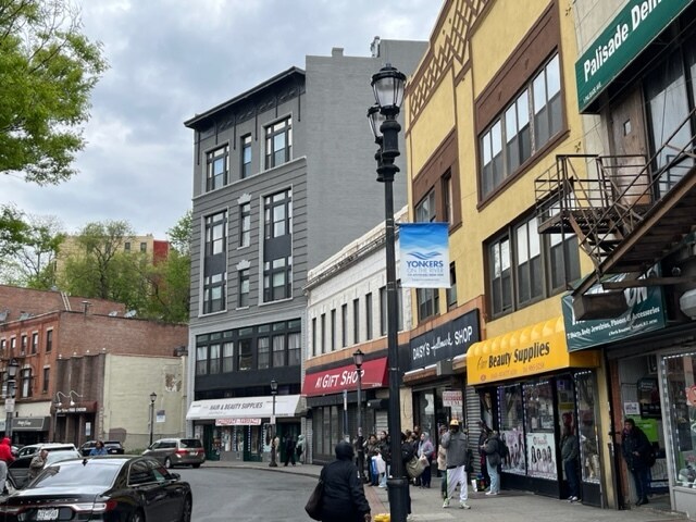 6-8 N Broadway, Yonkers, NY 10701 - Storefront Retail Office For Sale ...