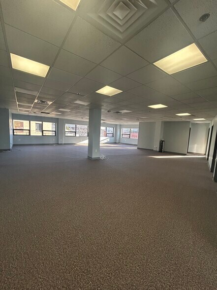 More Photos Of 389 Main St, Malden Medical For Sale