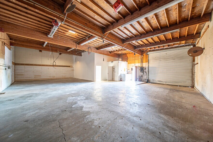 More Photos Of 4917 Encinita Ave, Temple City Warehouse For Sale