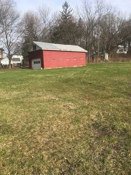 More Photos Of 4-6 S Plank Rd, Newburgh Land For Sale
