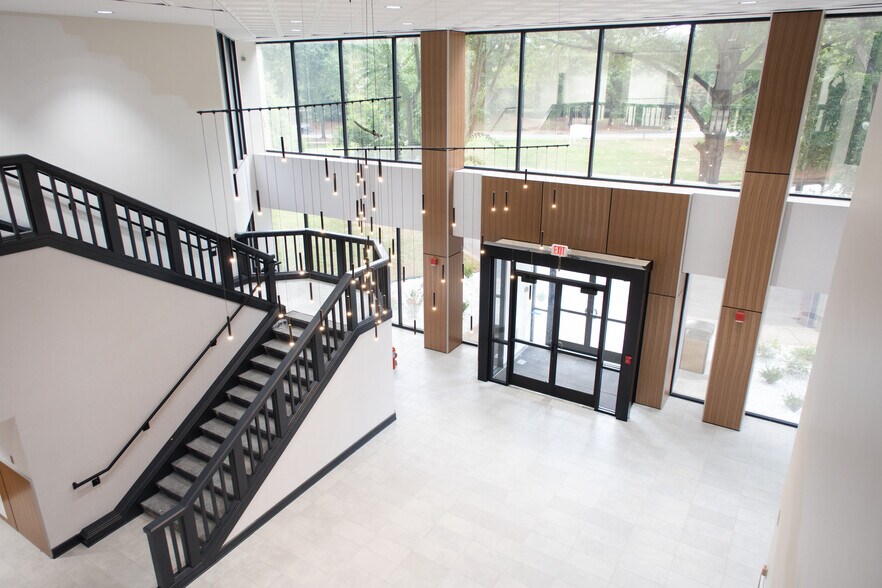 More Photos Of 4100 S Stream Blvd, Charlotte Unknown For Lease