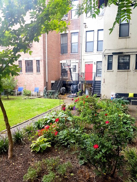 More Photos Of 764 Saint Nicholas Ave, New York Storefront Retail Office For Sale