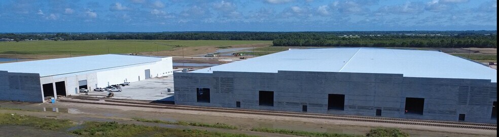More Photos Of 4445 Highway 90 W, Dayton Warehouse For Sale