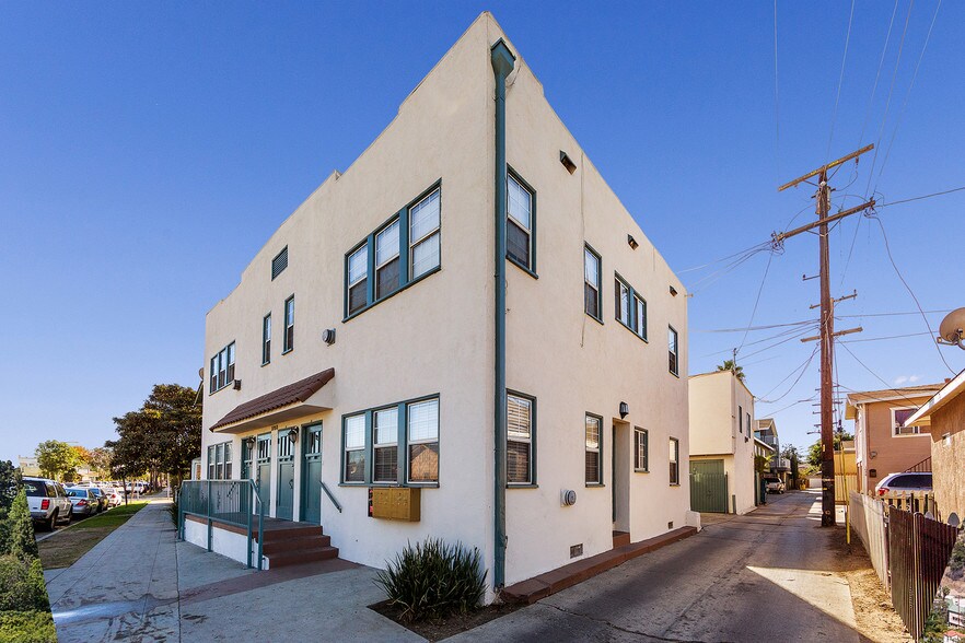 More Photos Of 1050 E Hellman St, Long Beach Apartments For Sale