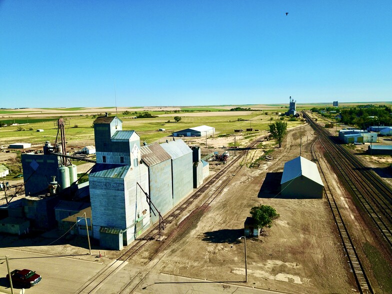 Primary Photo Of 108 4th Avenue Southwest, Conrad Land For Sale