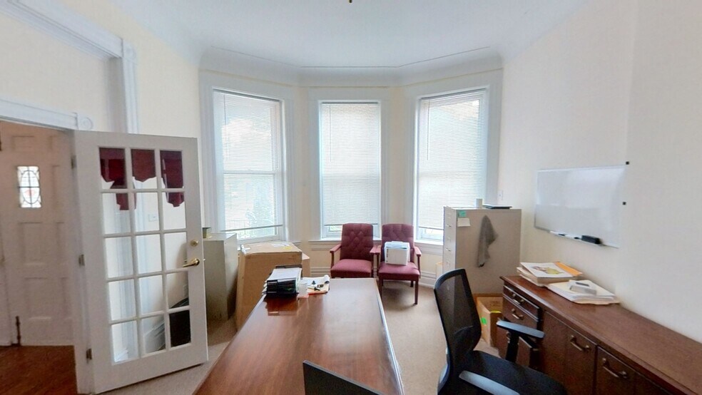 More Photos Of 6111 Madison Rd, Cincinnati Office Residential For Sale