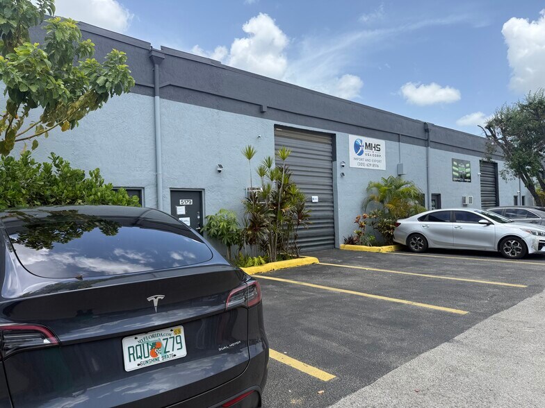 Primary Photo Of 5149-5199 NW 74th Ave, Miami Warehouse For Lease