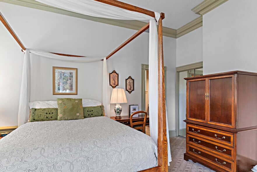 More Photos Of 426 W Church St, Swainsboro Hospitality For Sale