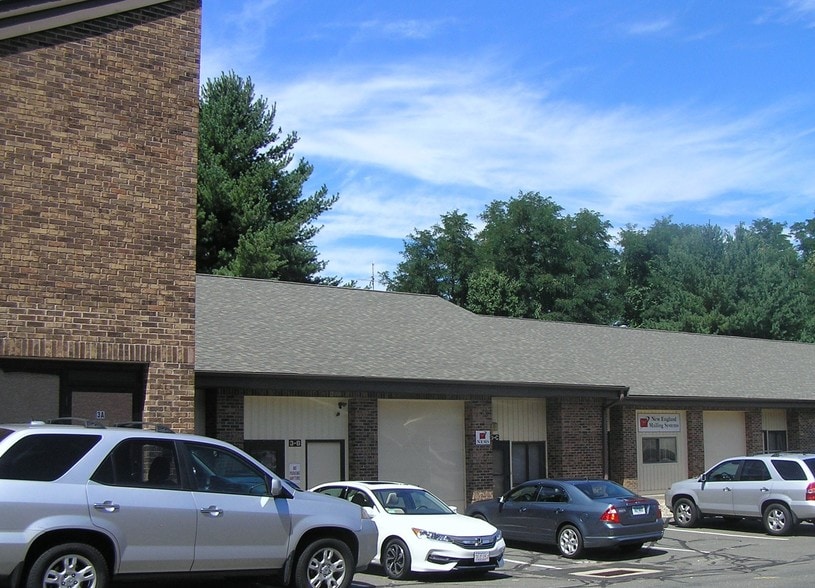 More Photos Of 400 Chapel Rd, South Windsor Light Manufacturing For Sale