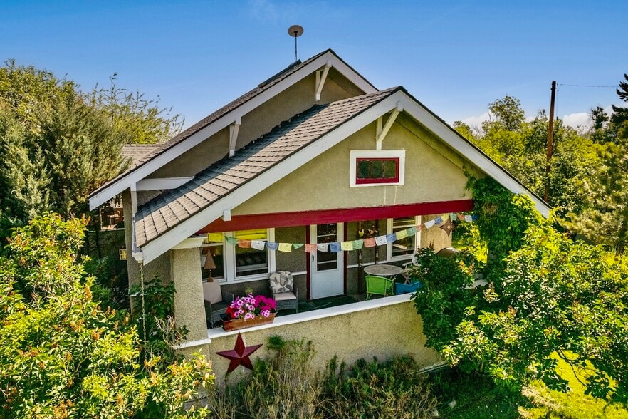 More Photos Of 76413 Gallatin Road, Gallatin Gateway Land For Sale
