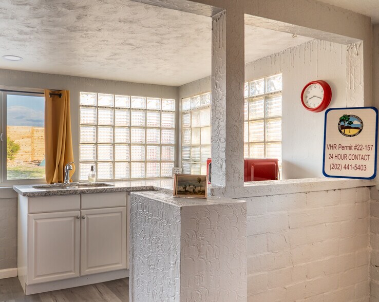 More Photos Of 74707 Sunset Dr, Twentynine Palms Specialty For Sale