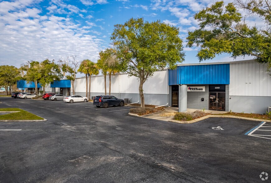 More Photos Of 3010 22nd Ave S, Saint Petersburg Warehouse For Lease