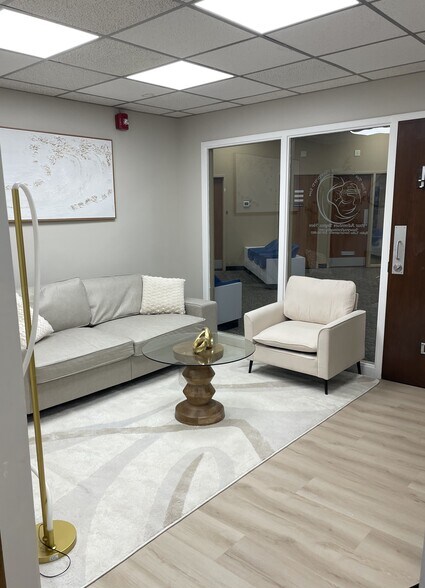 More Photos Of 701 E Main St, Moorestown Unknown For Lease