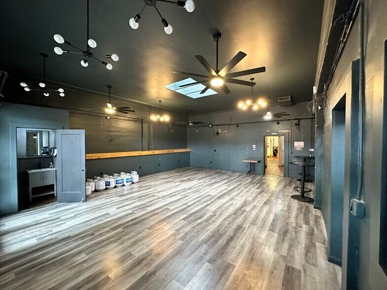 More Photos Of 300 Broadway, Oakland Office Residential For Lease