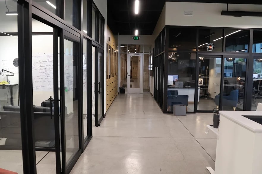 More Photos Of 4421 N Thanksgiving Way, Lehi Office For Lease