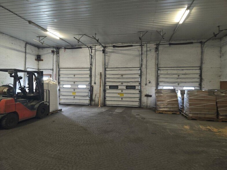 More Photos Of 119 Church St, North Walpole Warehouse For Sale