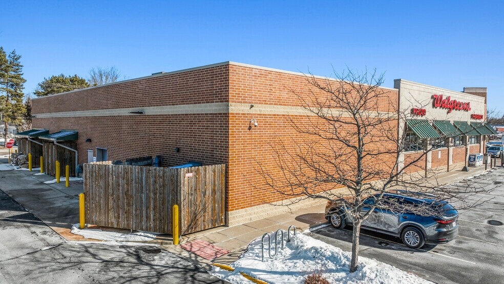 More Photos Of 1531 South Madison Rd, Beloit Drugstore For Sale
