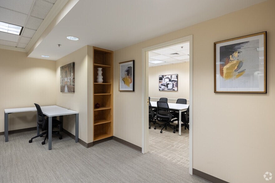 More Photos Of 22 Bull St, Savannah Coworking Space