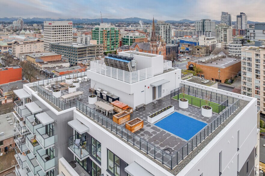 More Photos Of 825 Fort St, Victoria Apartments For Lease