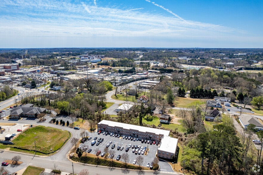 More Photos Of 110 Samaritan Dr, Cumming Medical For Sale