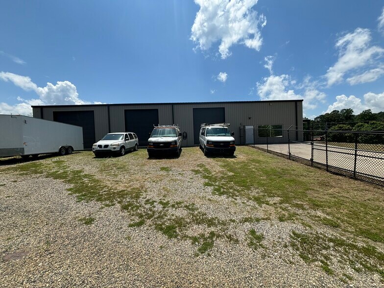 More Photos Of 92 Chestatee Industrial, Dahlonega Warehouse For Sale