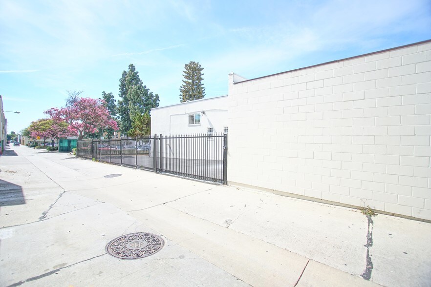 More Photos Of 12908 Bailey St, Whittier Freestanding For Sale