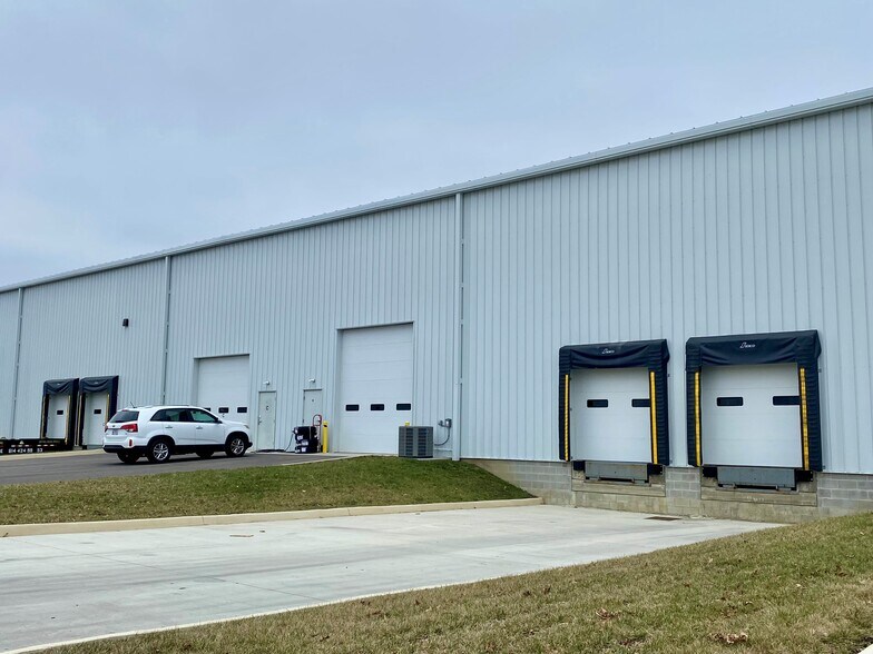 More Photos Of 109 Innovation Ct, Delaware Warehouse For Lease