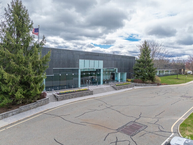 Primary Photo Of 399 Jefferson Rd, Parsippany Light Manufacturing For Lease