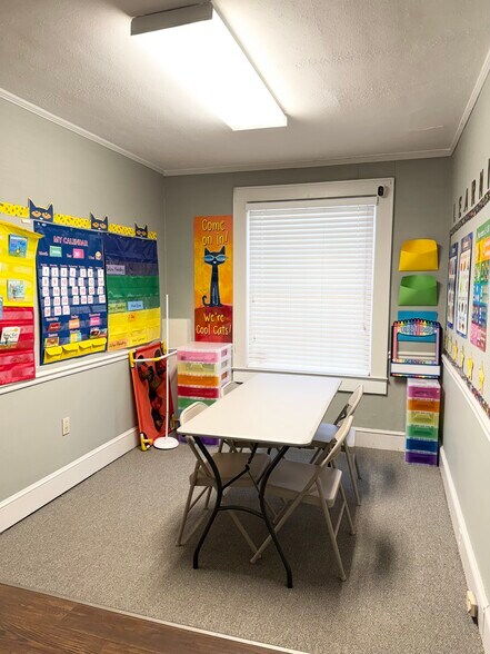 More Photos Of 403 S Logan St, Gaffney Office For Sale