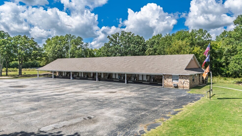 More Photos Of 9530 W FM 515, Alba Specialty For Sale